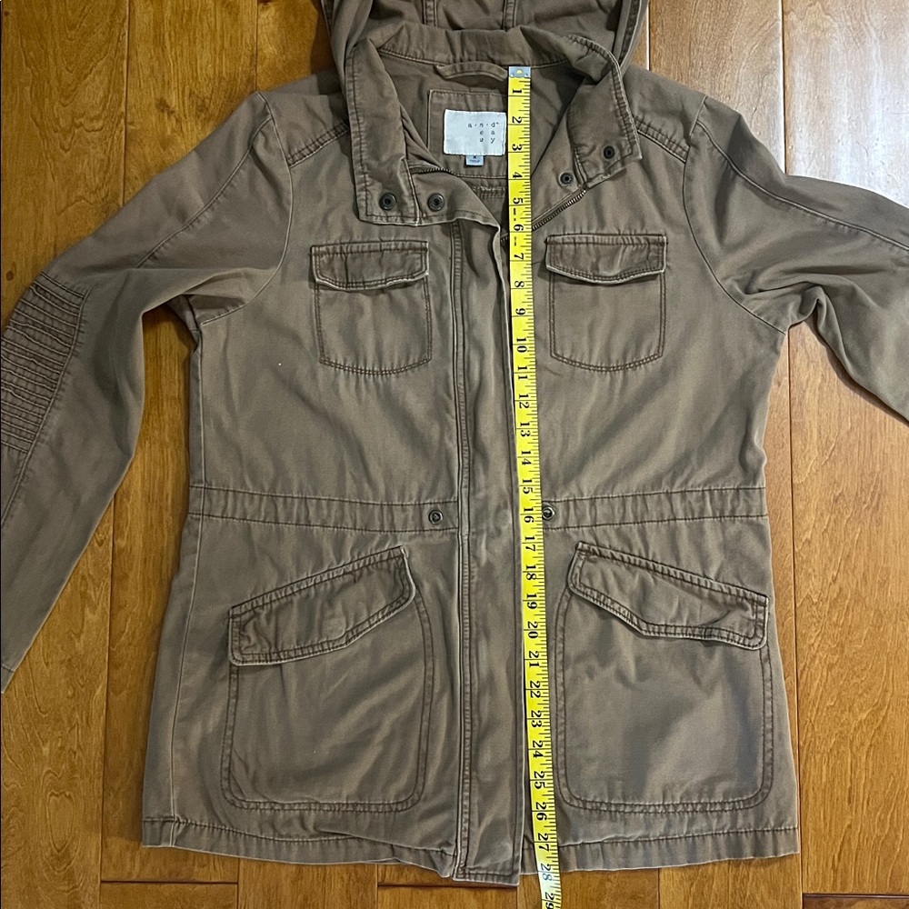 A New Day Tan Hooded Utility Jacket Size M  Military Style Casual Outdoors - Picture 8 of 11